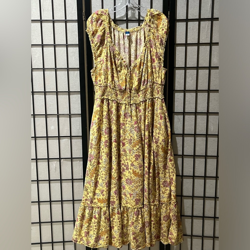 OLD NAVY Yellow Floral Boho MIDI/Maxi TIERED Dress with Pink Accents SIZE XL